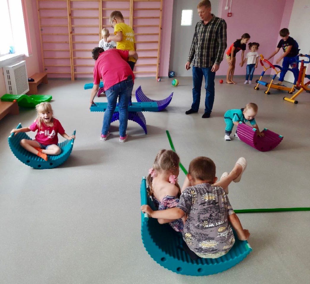 Игровое оборудование поступило в новый детский сад Шумилово