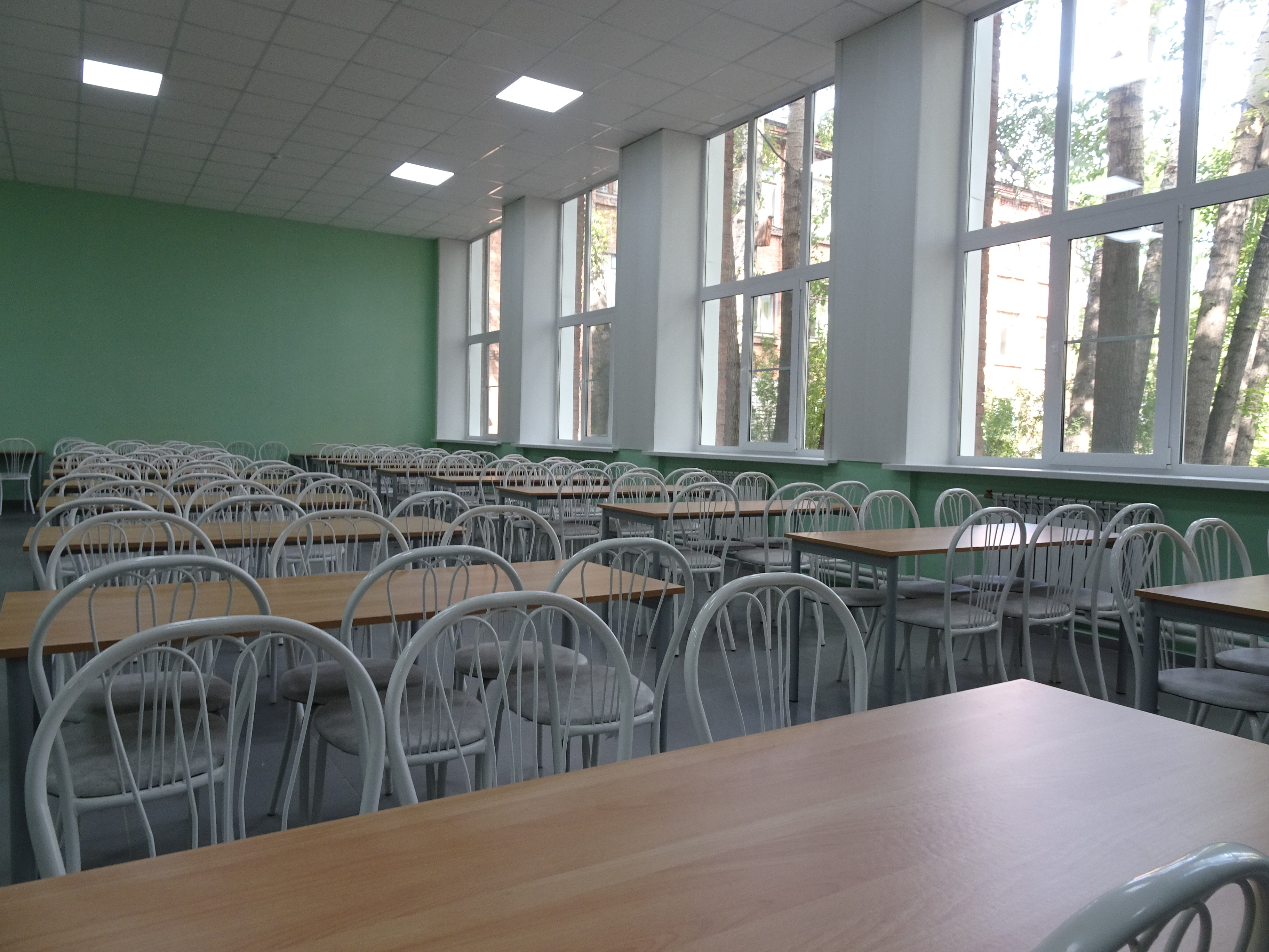 При содействии компании «Транснефть-Восток» в школе № 2 Вихоревки отремонтировали столовую