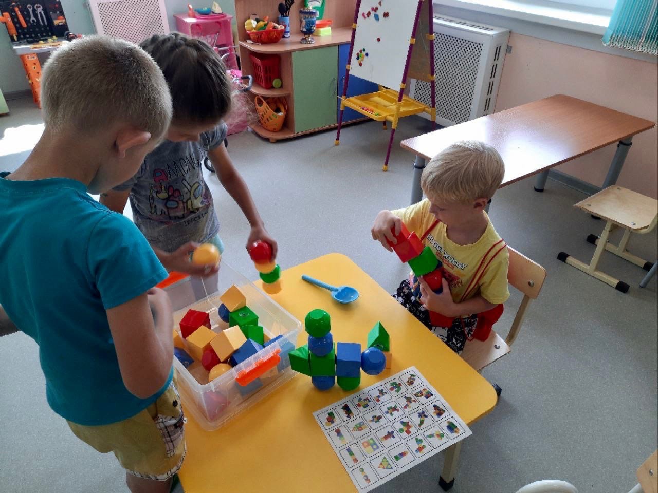 Игровое оборудование поступило в новый детский сад Шумилово