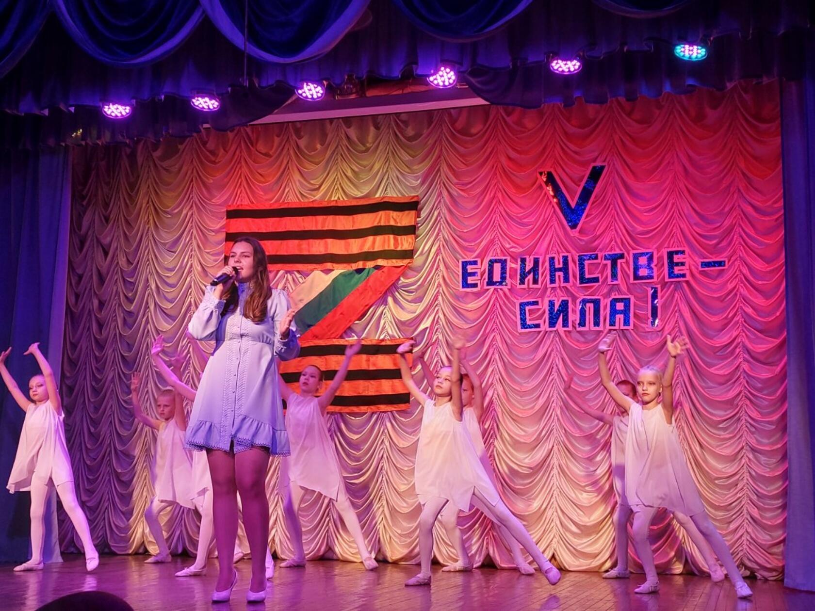 В Вихоревке состоялся благотворительный концерт «V единстве - сила!»