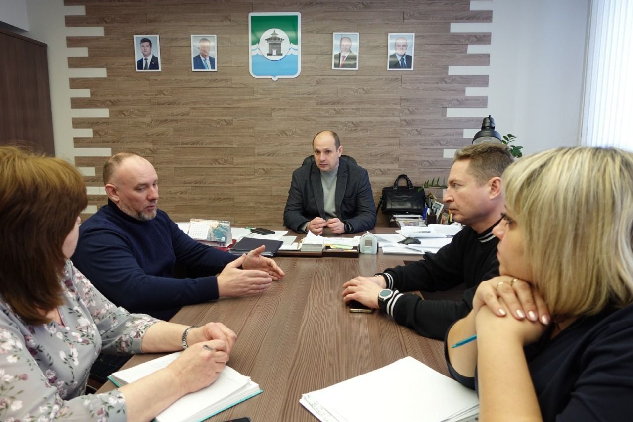 Заместитель председателя Правительства Иркутской области Павел Писарев с рабочим визитом посетил Братский район