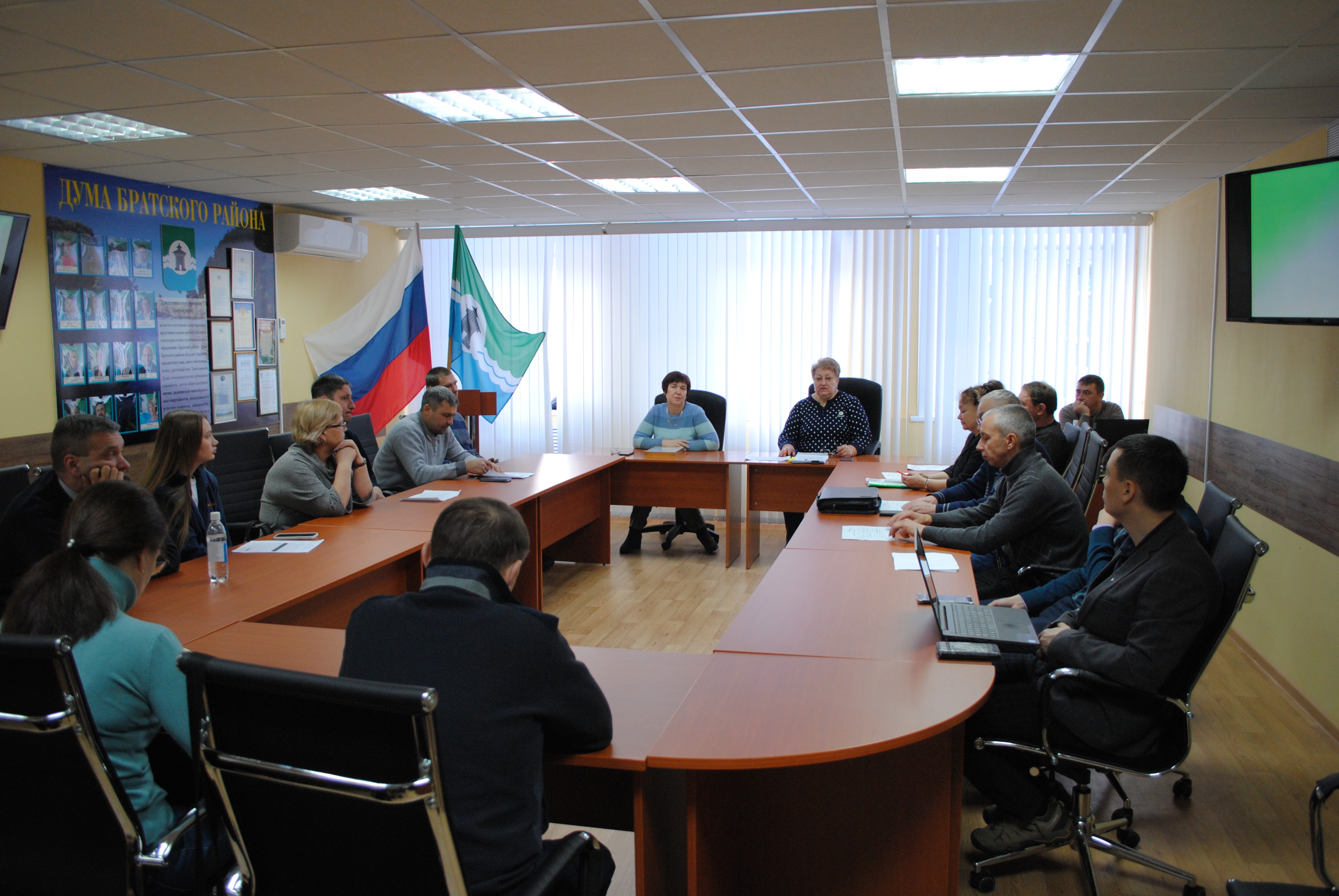 Руководство и специалисты филиала «Россельхозцентра» по Иркутской области провели обучающий семинар с фермерами Братского района