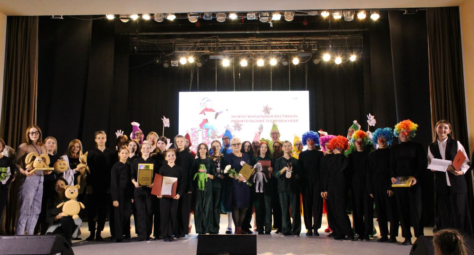 Театр кукол «Премьер» принял участие в фестивале «Петрушкины забавы»