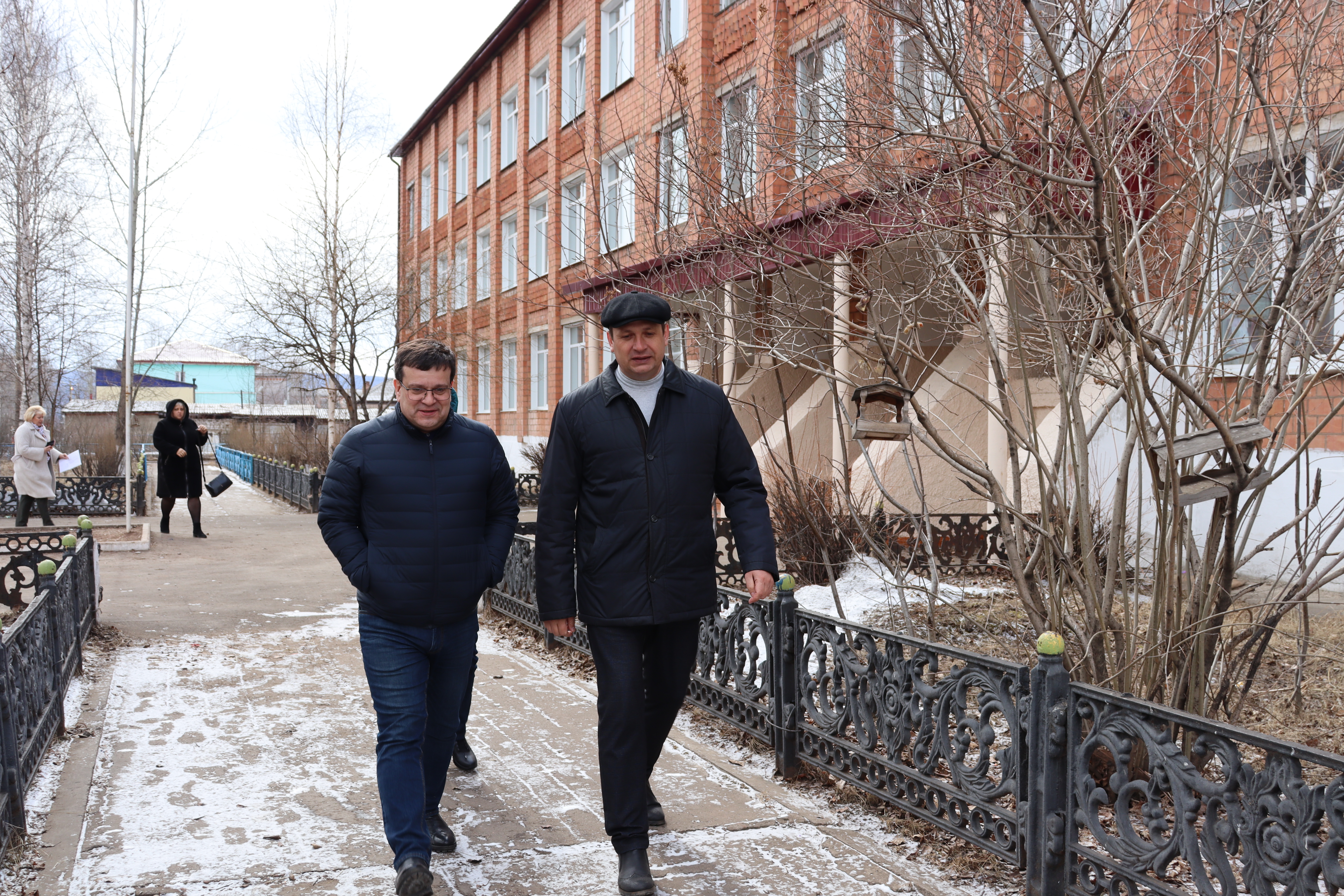Братский район посетил министр образования Иркутской области Максим Парфенов