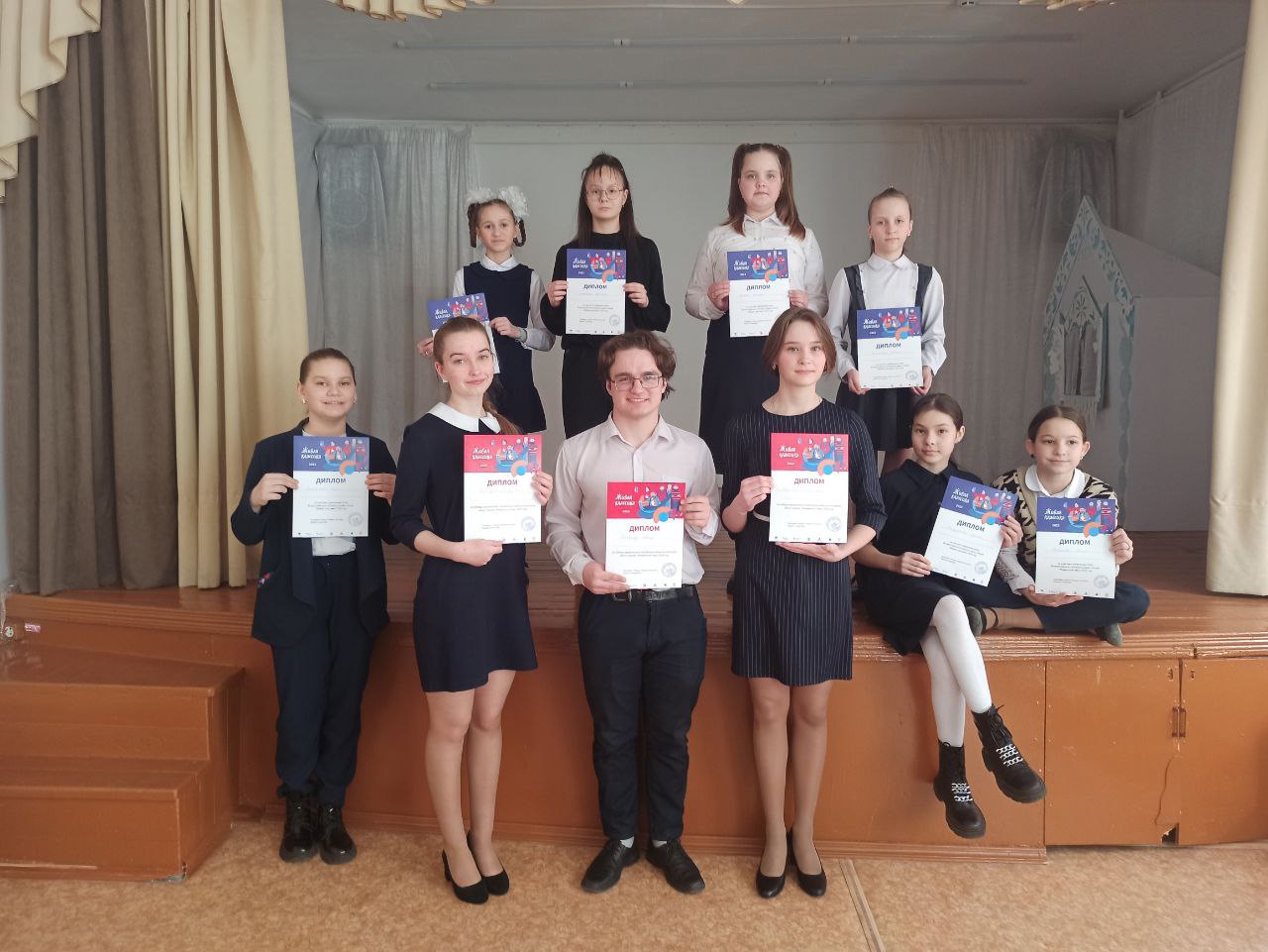 Юные чтецы Братского района выступили на Всероссийском конкурсе «Живая классика»