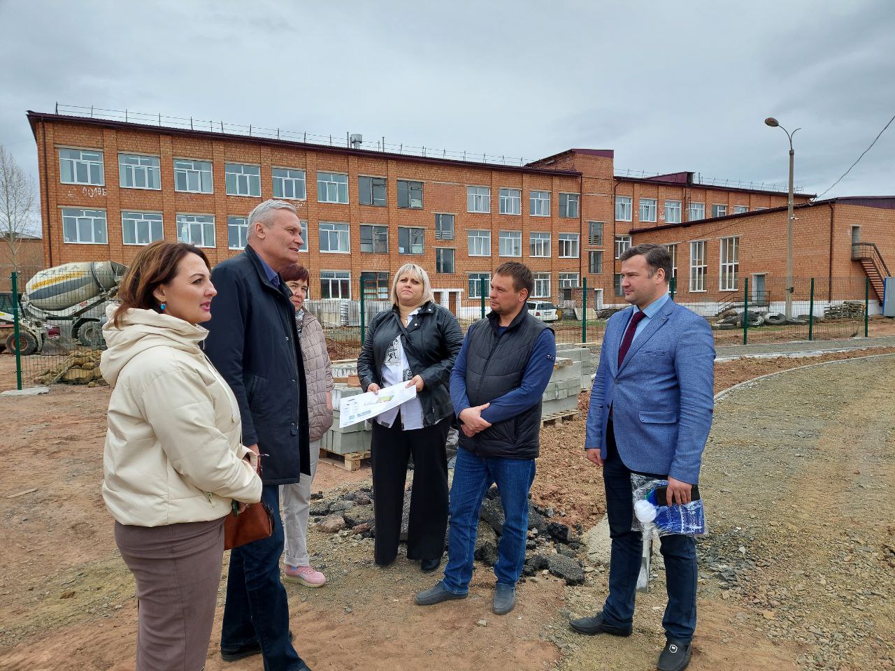 Братский район с рабочим визитом посетил министр спорта Иркутской области