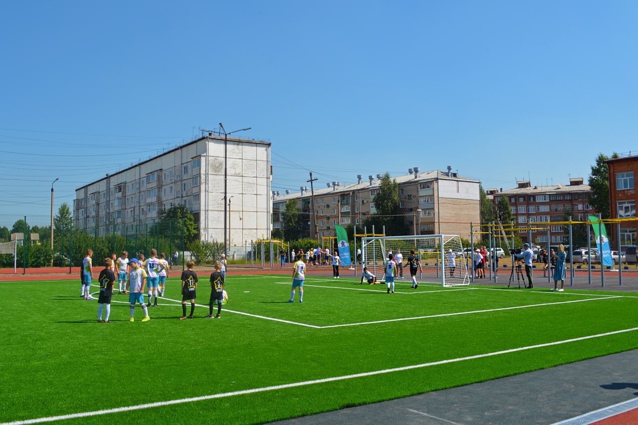 В Братском районе открылась «умная» спортивная площадка