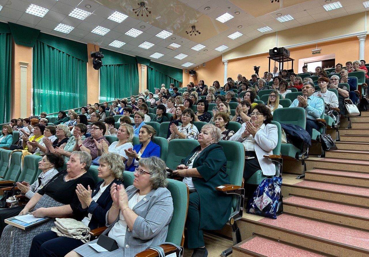 В Братском районе прошла августовская конференция педагогов