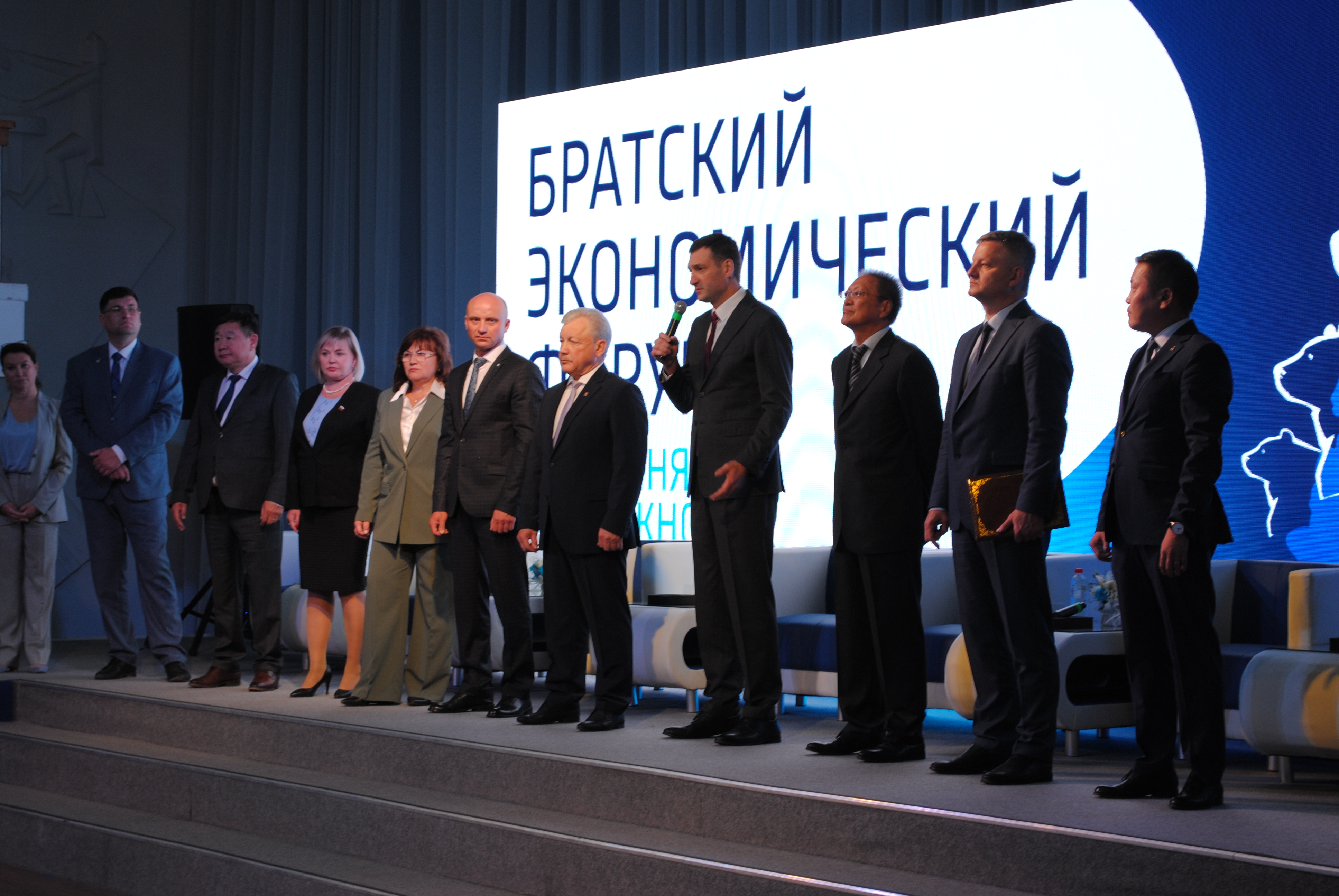 Производители Братского района представили свою продукцию на VI Братском экономическом форуме