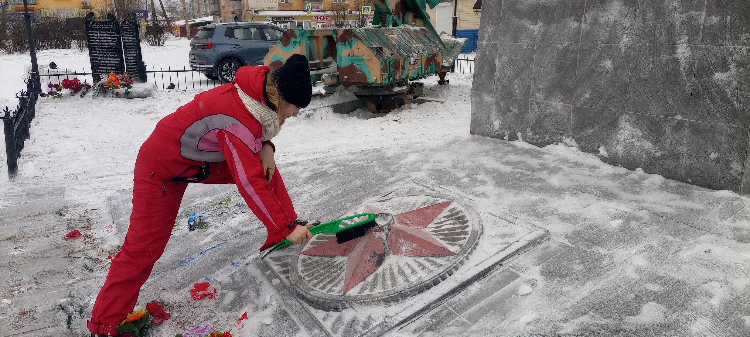 Юнармейский «снежный десант» побывал в деревне Анчирикова