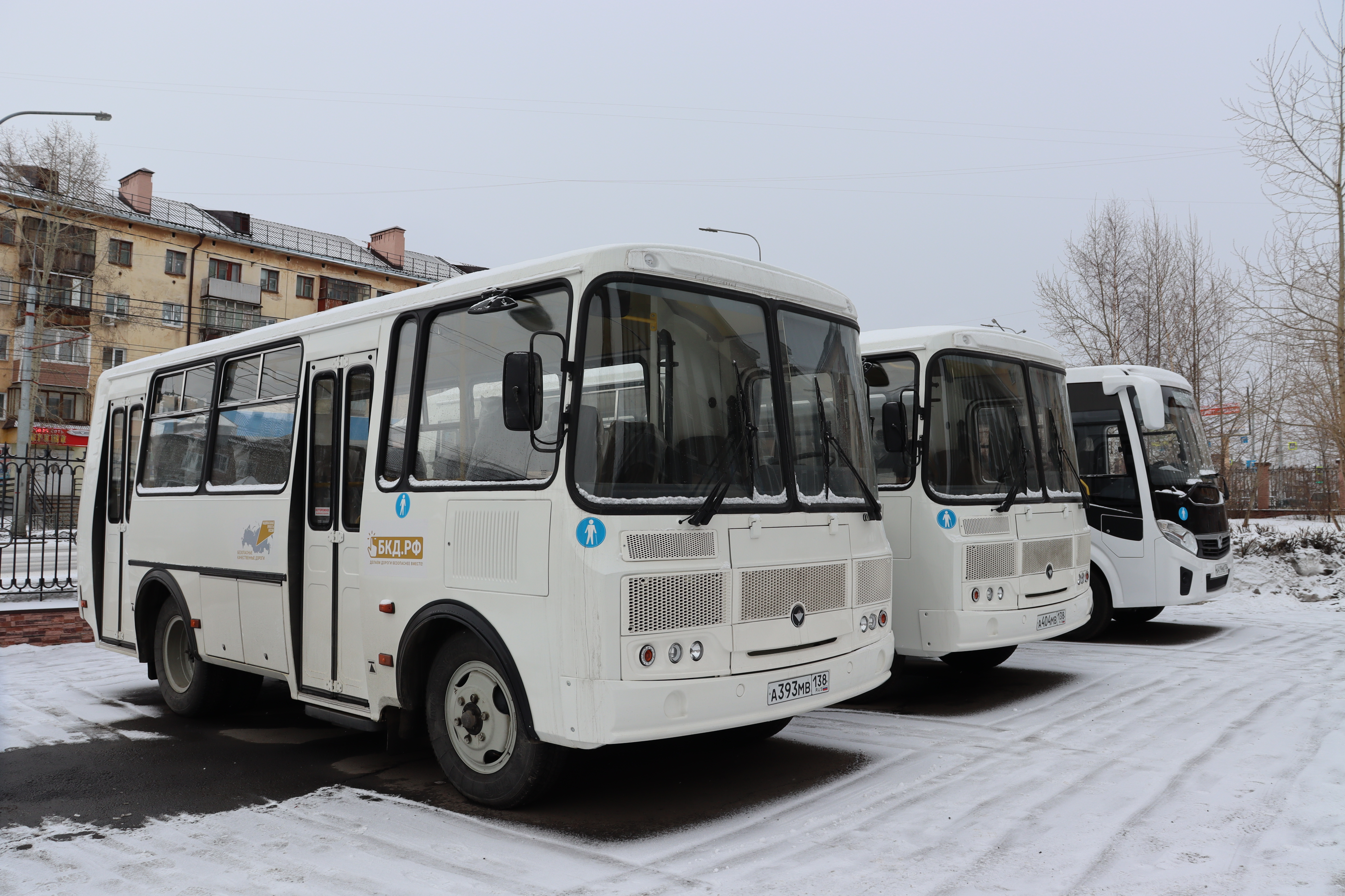 Братский район получил три новых пассажирских автобуса